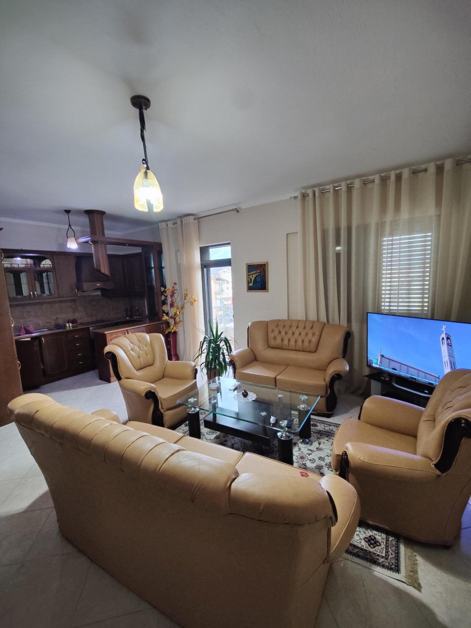 City Center Apartment เบราท ภายนอก รูปภาพ